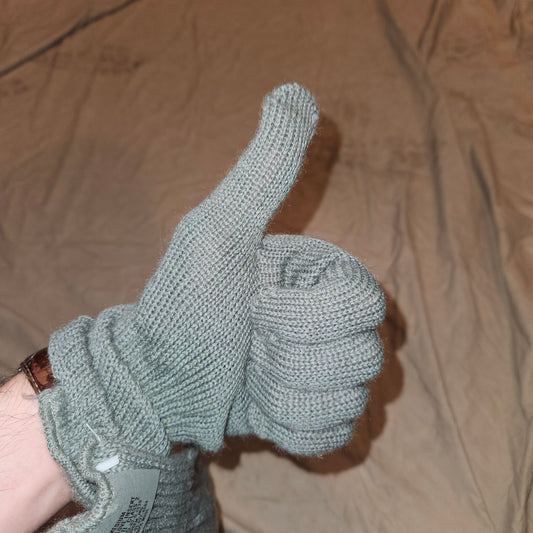 NOS/Like new glove liners